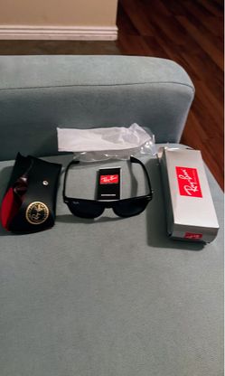 Ray-Ban Sunglasses with Case and Box
