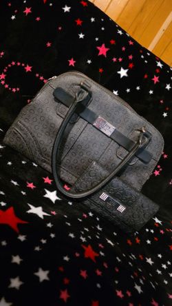 Guess purse with wallet