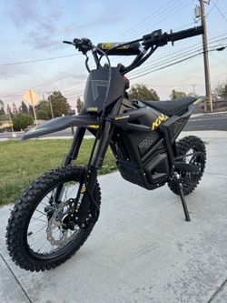 Electric Dirtbike 51mph 