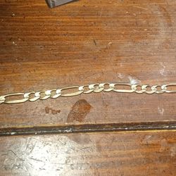 Figaro Solid Chain Gold