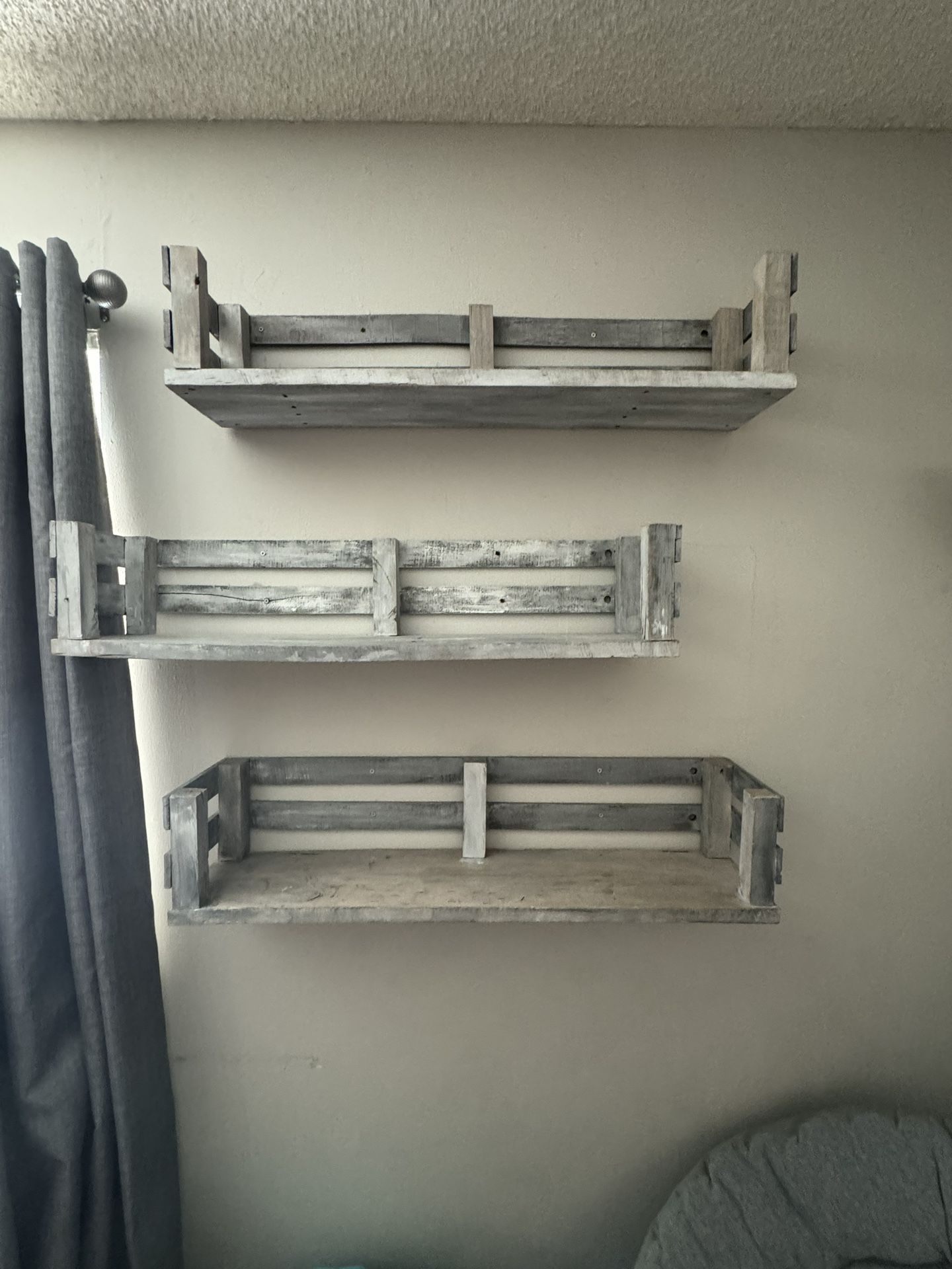 Decor Shelves
