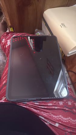 My I pad air 5 generation my dell chrome book