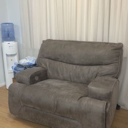 recliner sofa
