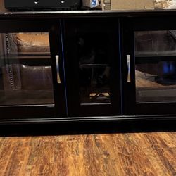 Entertainment TV Stand 