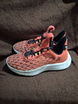 Under armour curry flow 9 sesame Street elmo size 7y