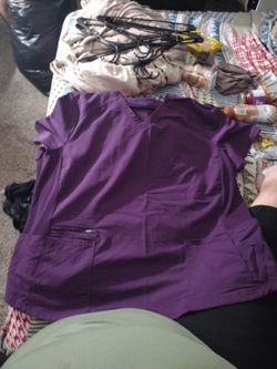 4xl  Scrubs Shirt