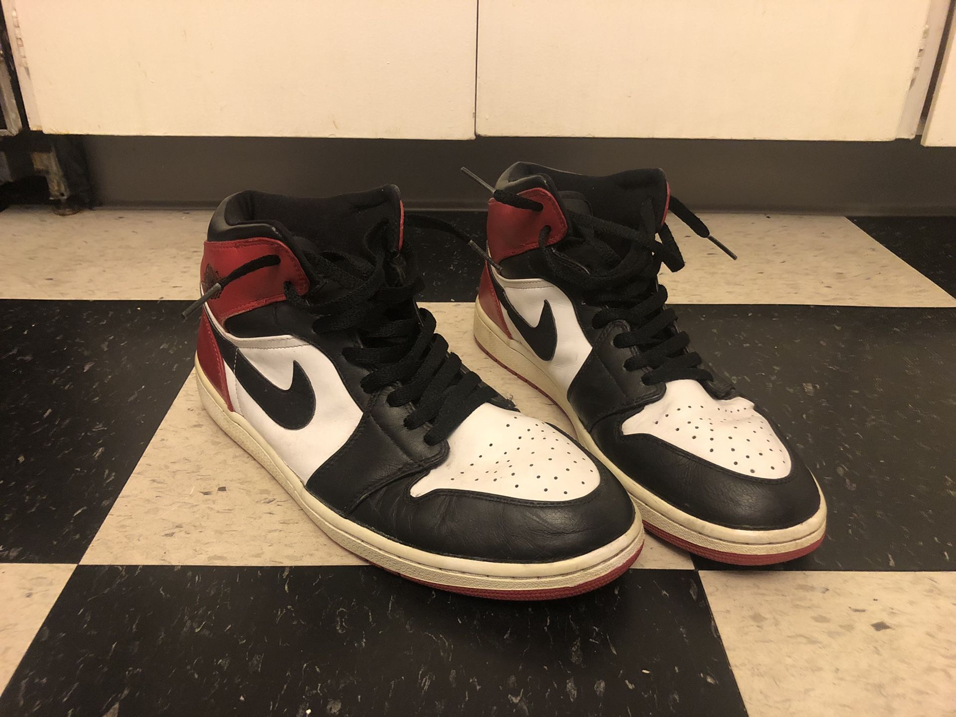 Jordan 1 Old Love