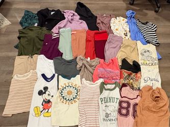 Women’s clothes size small