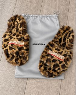 Belinci leopard slides