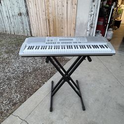 Keyboard With Stand