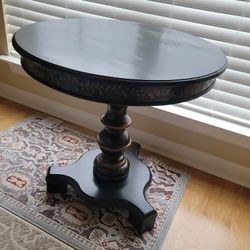 Table / Side Table