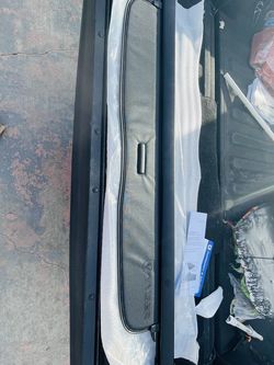 Tyger Auto Black Retractable SUV Rear Trunk Cargo Cover Shield Compatible with 06-12 Toyota Rav4 (Gives Your Luggage in SUV Rear Cargo Trunk Anti-Thef