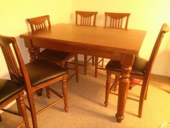 Counter Height Dining Table and Chair Set