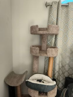 Simple Cat play tower
