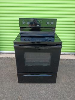 Whirlpool Black Electric Stove