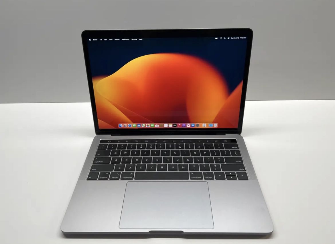 MacBook Pro Touch Fully Loaded 4 Music Recording/Video Editing/Film/Photos/Dun/ Antares,Waves,Logic,Ableton,Final Cut,Fl Studio,Adobe Suite & More!