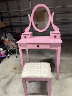 Pink Small Girl Vanity