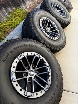 2020 Raptor wheels w/ tires (5 total)