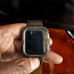 Apple Watch SE 