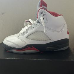 Jordan 5s True white-Fire red black