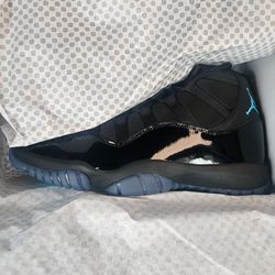 Air Jordan Retro 11 Gamma 