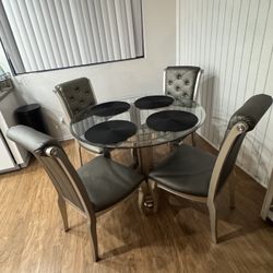 Dining Room Table 