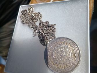 TRADE - VTG Sterling Silver Mayan Calendar Medallion w/ Necklace