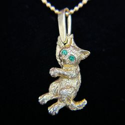 14K Yellow Gold Cat Necklace with Emerald Eyes