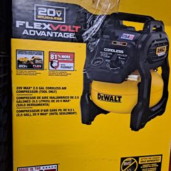 DEWALT 20V  COMPRESSOR 