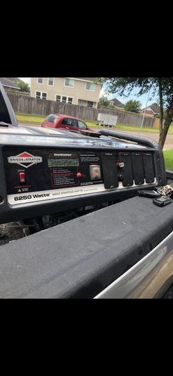 Briggs & Stratton 030(contact info removed) Watt Portable Generator