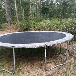Trampoline 