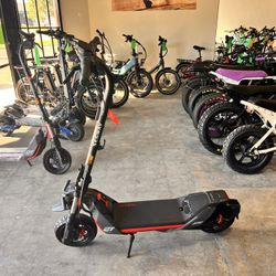 Segway ZT3 PRO Scooter