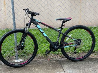 Gt Laguna pro 27.5” MTB , Frame S