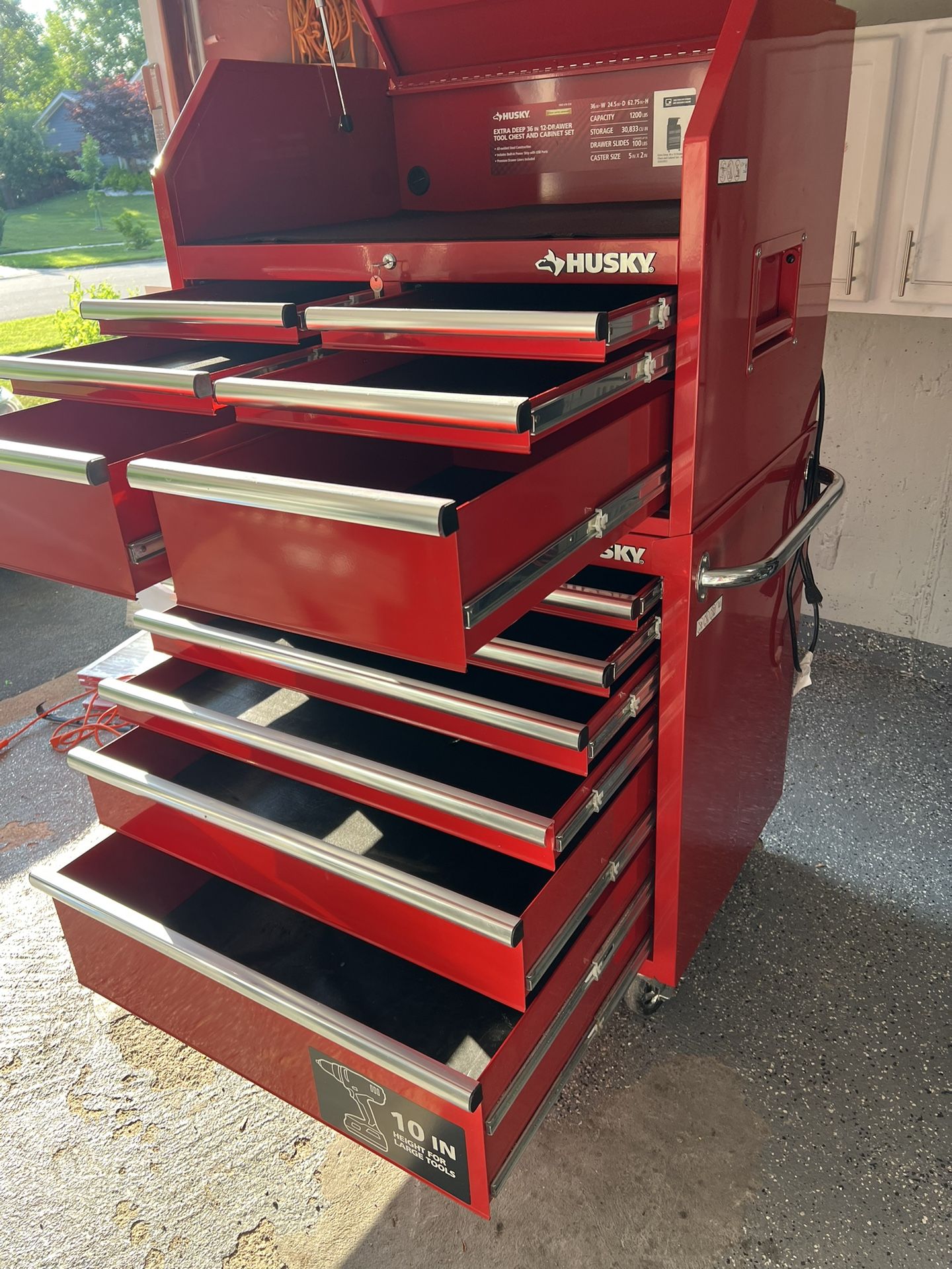 Tool Chest And Cabinet Set