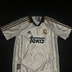 Real Madrid Jersey 