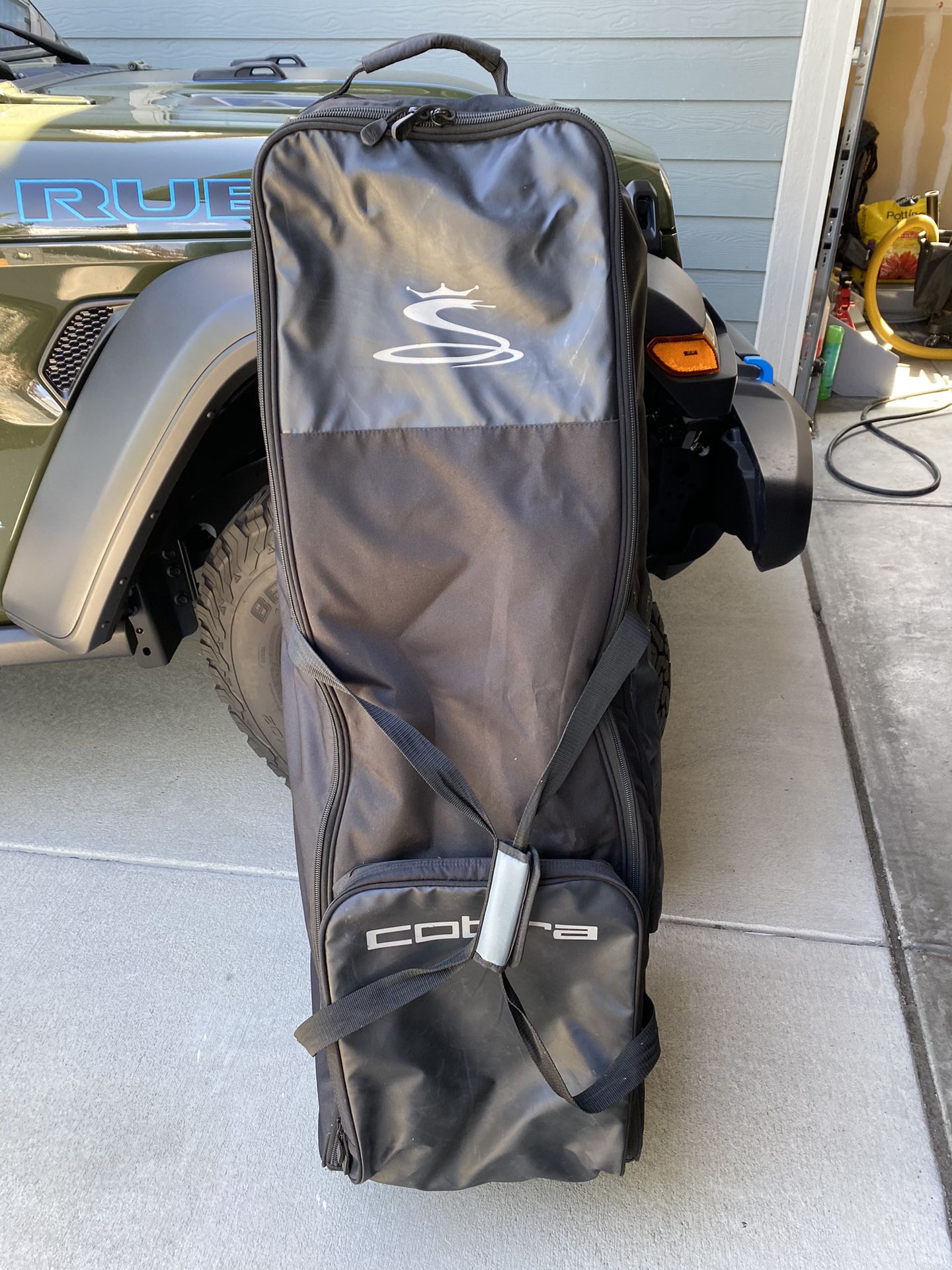 Cobra Golf Bag Travel Case