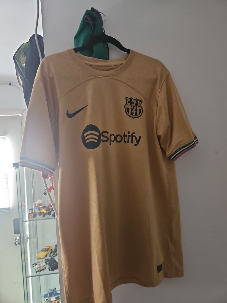 Nike gold Barcelona Jersey Pedri