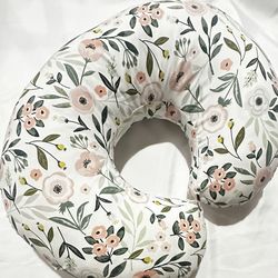 Boppy- used a few times and no stains