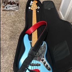 Bass Fender P Series