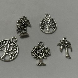 Tree And Palm Tres Charm Lot