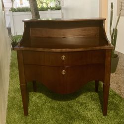 Bernhardt Solid Wood Dresser/ Chest/ Vanity/ Console/ Entry Table 