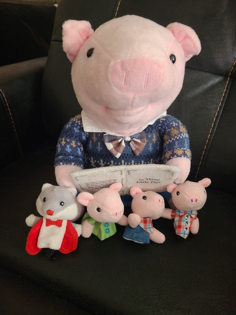 Preston The Storytelling Pig Animated Talking Plush Toy, 12"