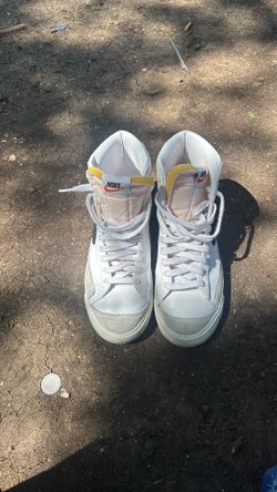 Shoe