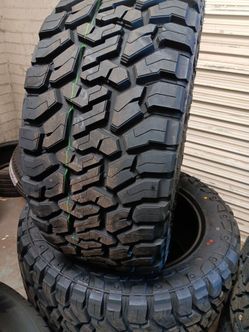 New set of tires accelera rt 33 1250 20 lt