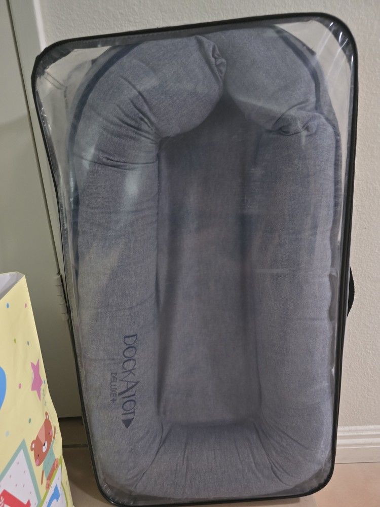 DockATot Deluxe+