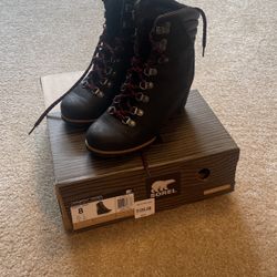 Women’s Sorel Boots 