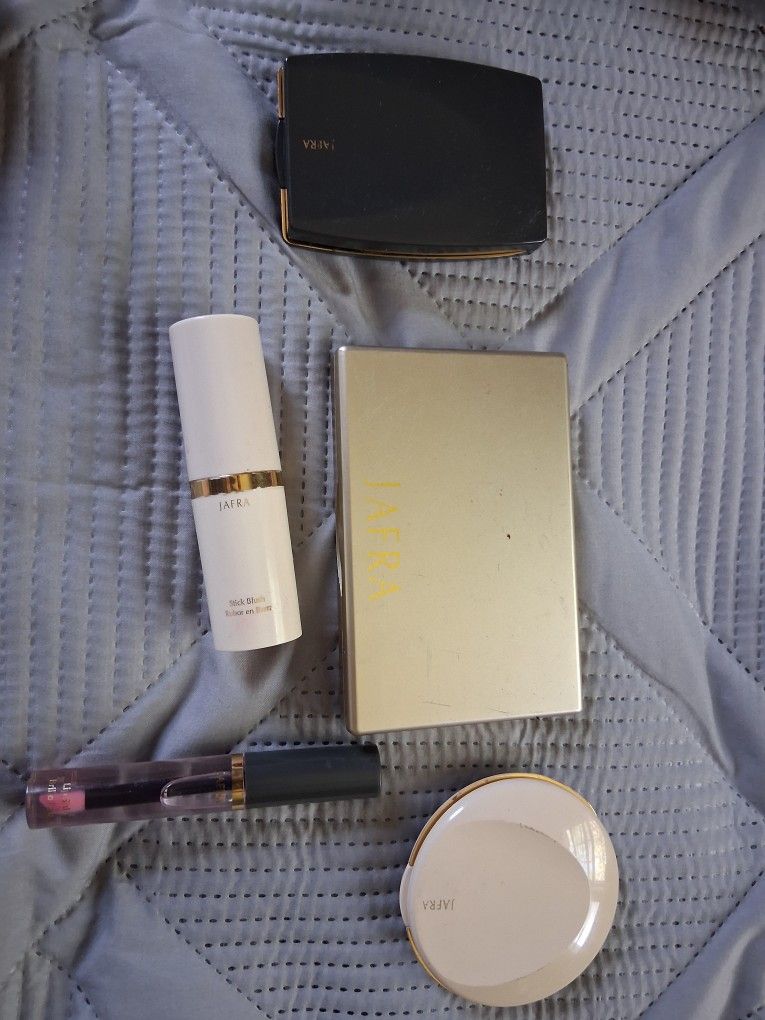Jafra Makeup
