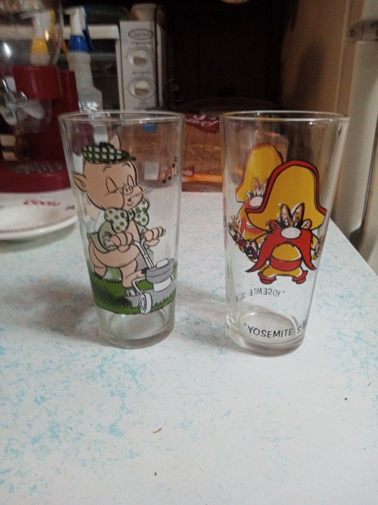 Vintage Pepsi Collector Glasses From The 70s