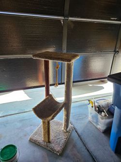 Cat tree