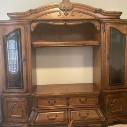 Baers Furniture Wall Unit Entertainment Center